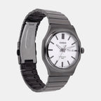 Enticer Men Quartz Silver Dial Analog Stainless Steel Watch A2418