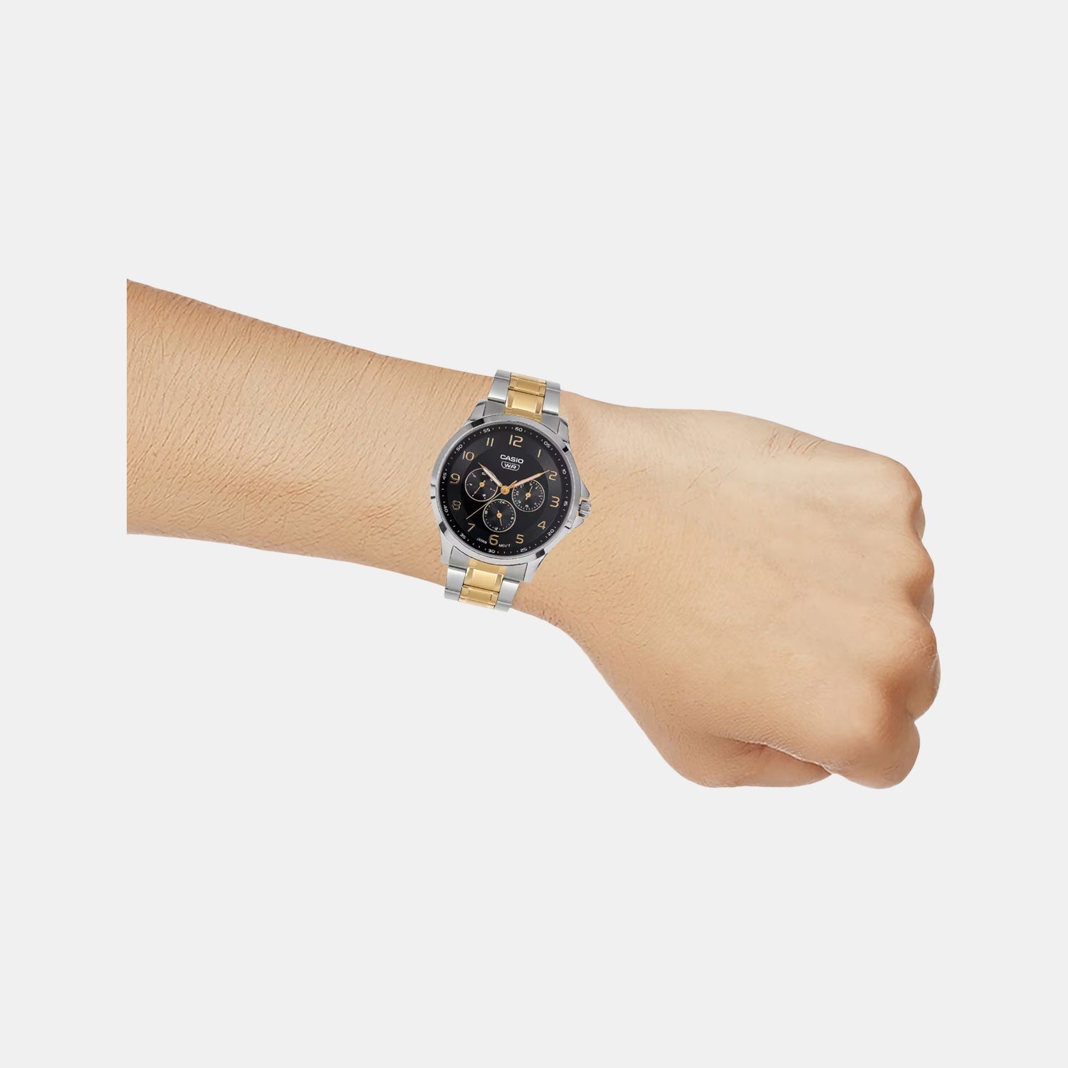 Enticer Men Quartz Black Dial Analog Stainless Steel Watch A2452