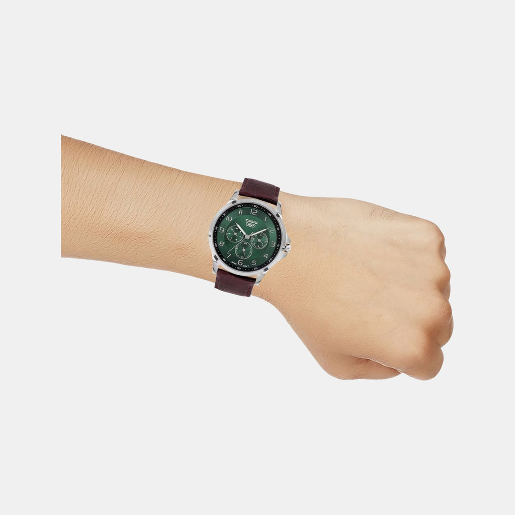 Enticer Men Quartz Green Dial Analog Stainless Steel Watch A2456