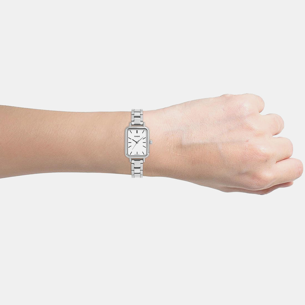Enticer Women Quartz White Dial Analog Stainless Steel Watch A2519
