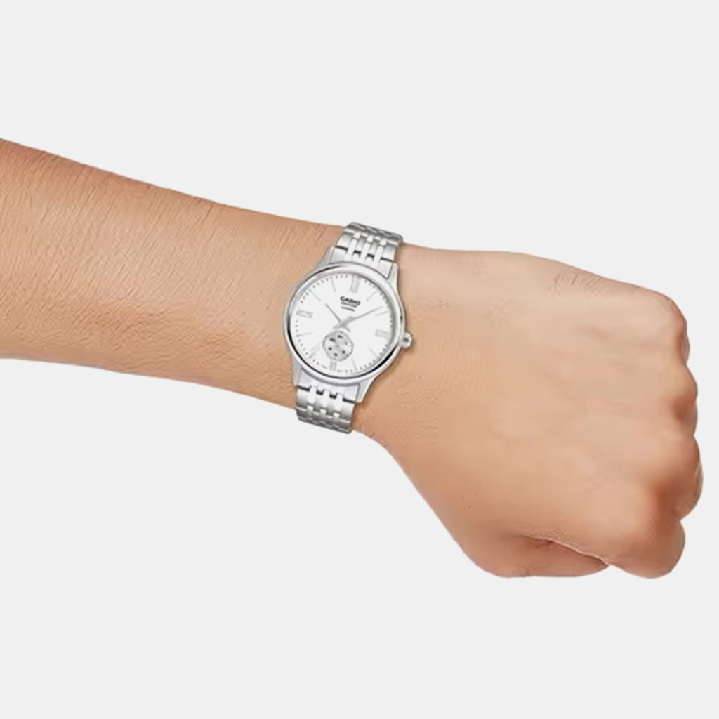 Men Quartz White Dial Analog Stainless Steel Watch A2536