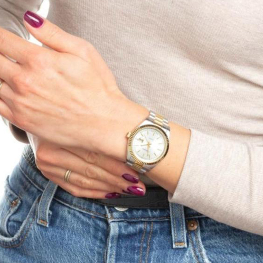 Women Quartz Silver Dial Analog Stainless Steel Watch A3090.2113QXL