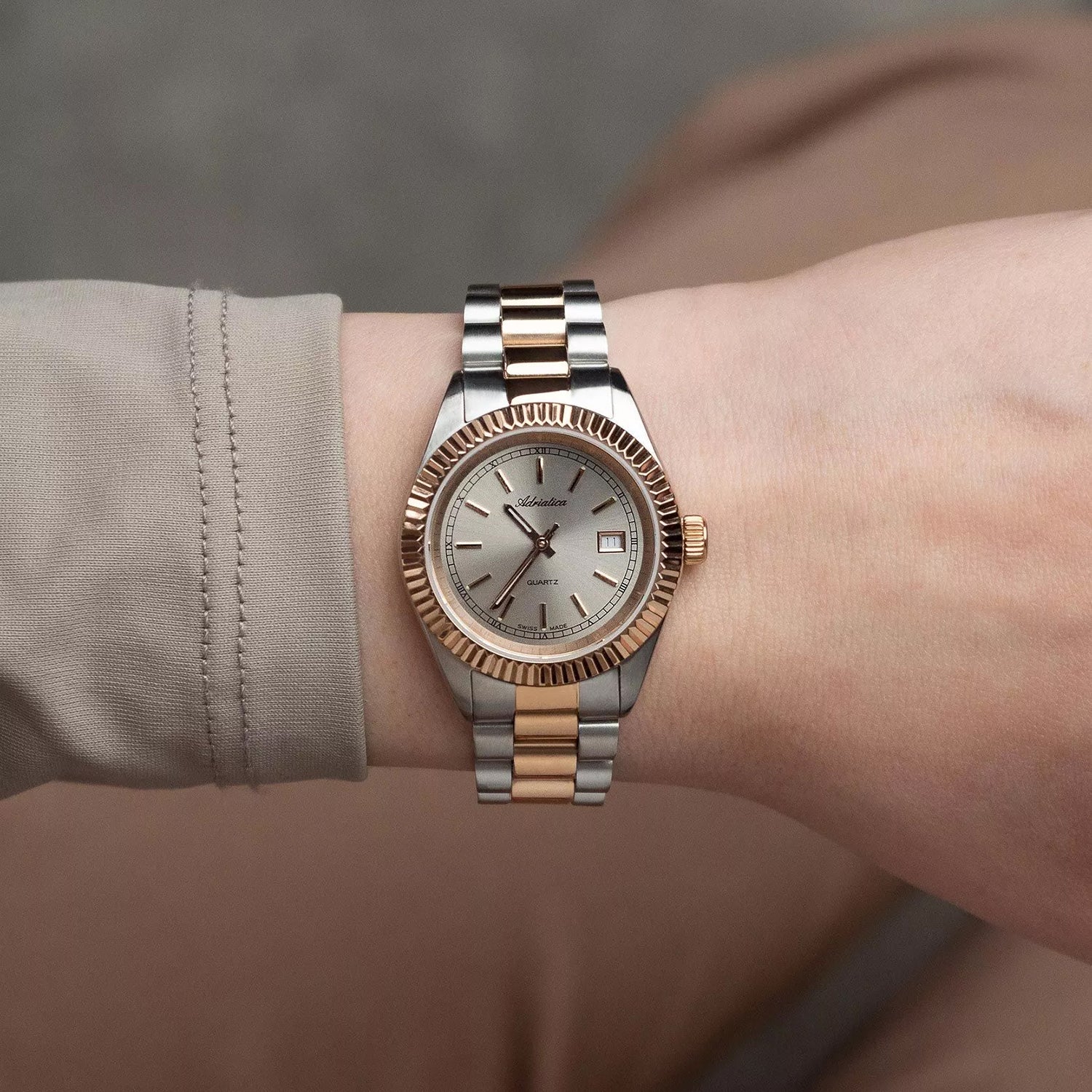 Women Quartz Grey Dial Analog Stainless Steel Watch A3090.R117Q