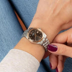 Essence Women Quartz Grey Dial Analog Stainless Steel Watch A3198.R186Q