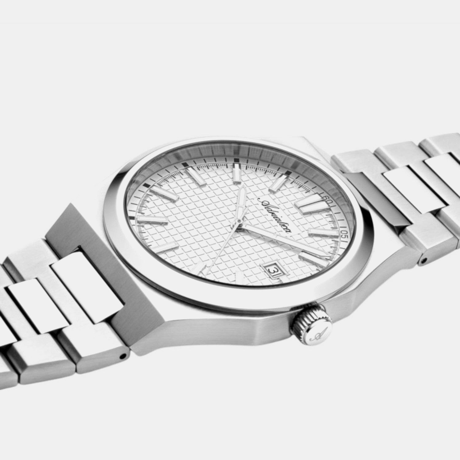 Women Quartz Silver Dial Analog Stainless Steel Watch A3326.5113Q
