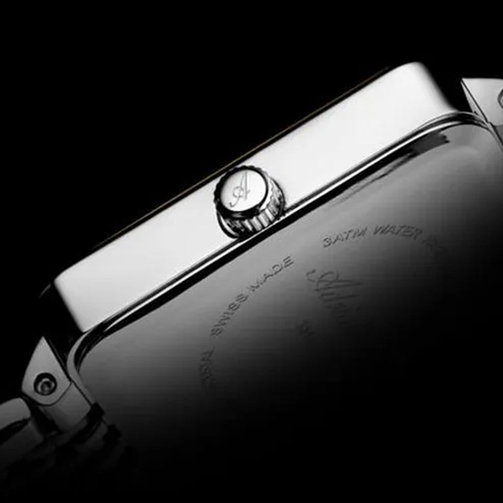 Classic Women Quartz Silver Dial Analog Stainless Steel Watch A3844.5123Q