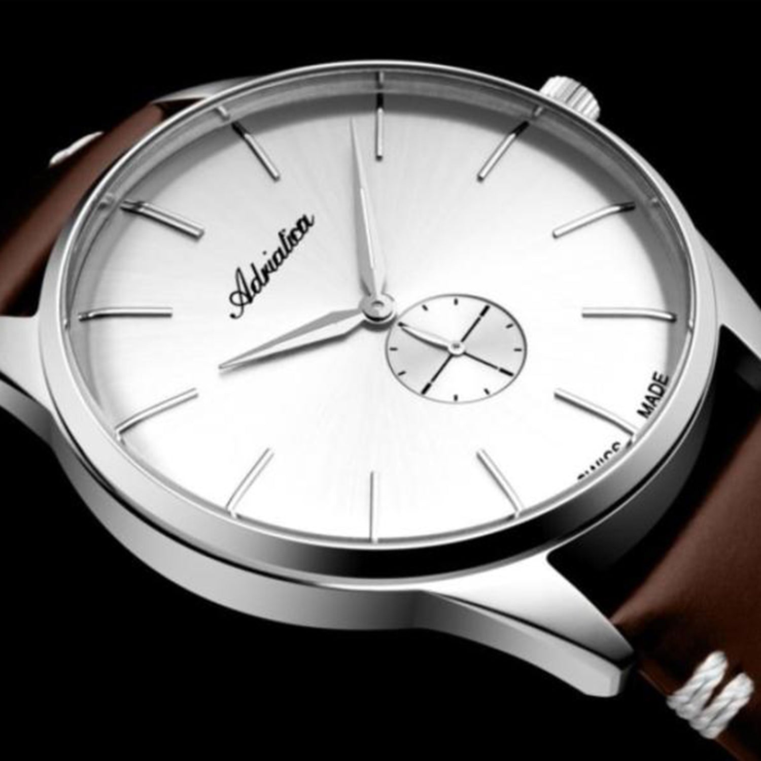Men Quartz Silver Dial Analog Leather Watch A8264.5213Q