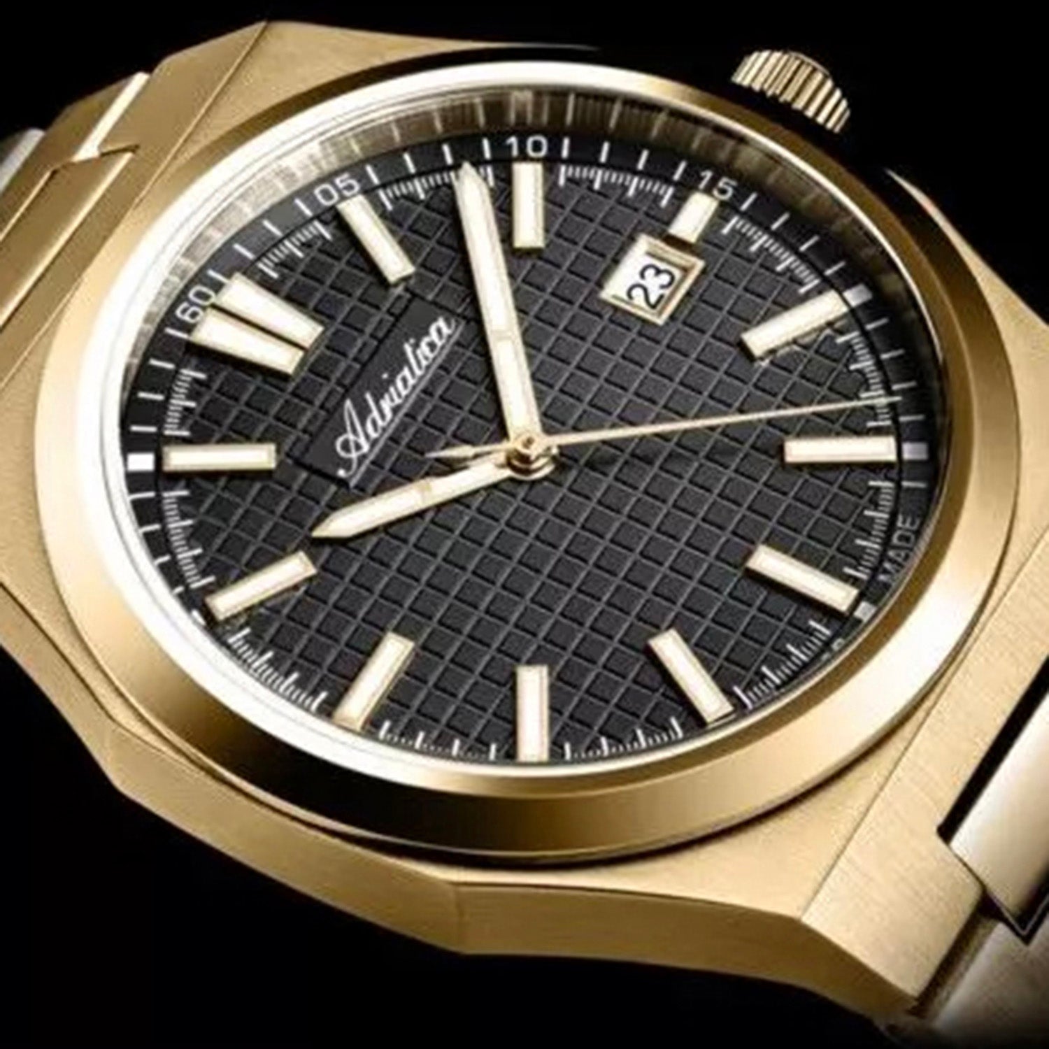 Men Quartz Grey Dial Analog Stainless Steel Watch A8326.1116Q