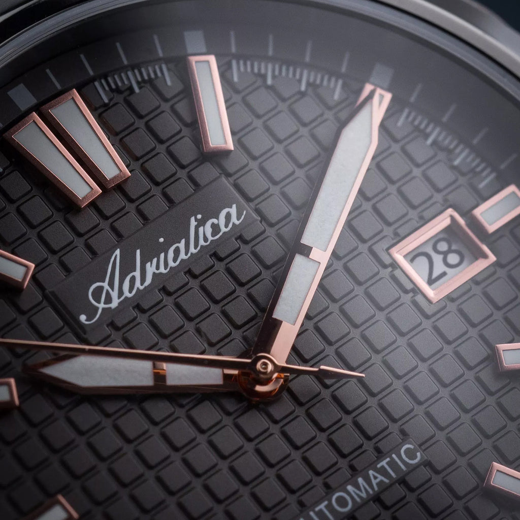 Automatic Men Quartz Grey Dial Analog Stainless Steel Watch A8326.S1R6A