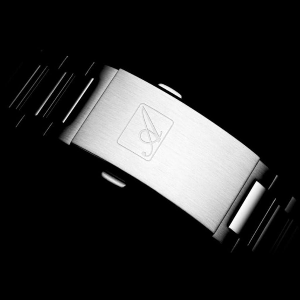 Men Quartz Black Dial Analog Stainless Steel Watch A8349.5116QF