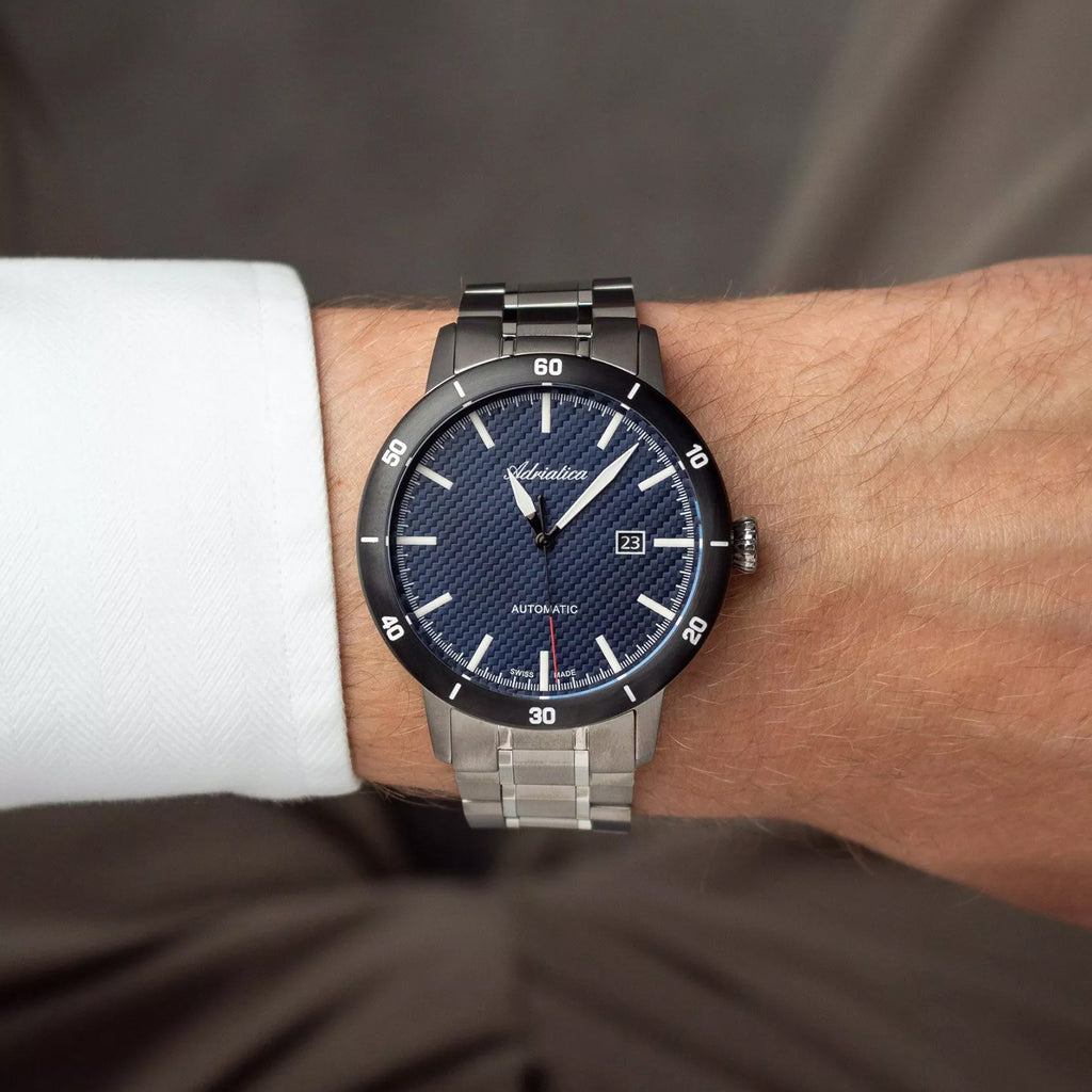 Titanium Men Quartz Blue Dial Analog Titanium Watch A8383.4115A