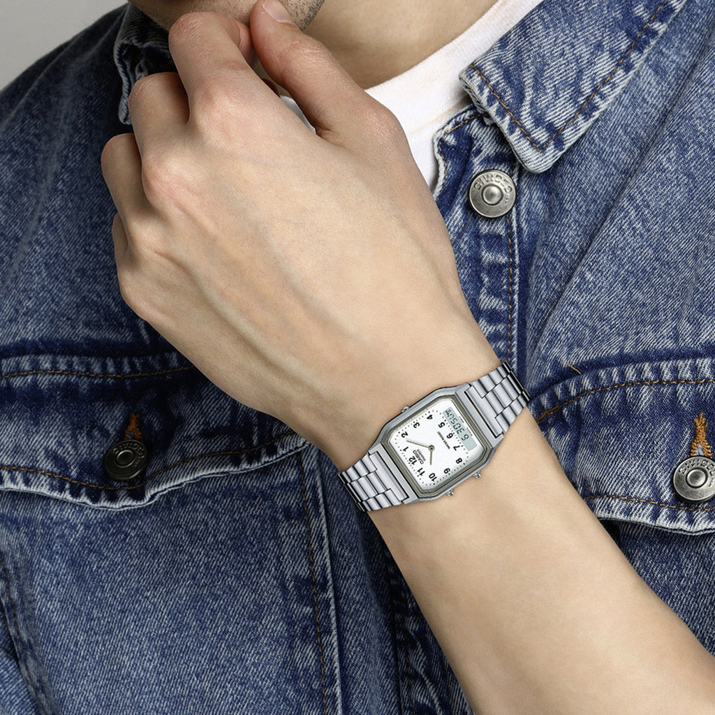 Vintage Unisex Quartz White Dial Analog-Digital Stainless Steel Watch AD02
