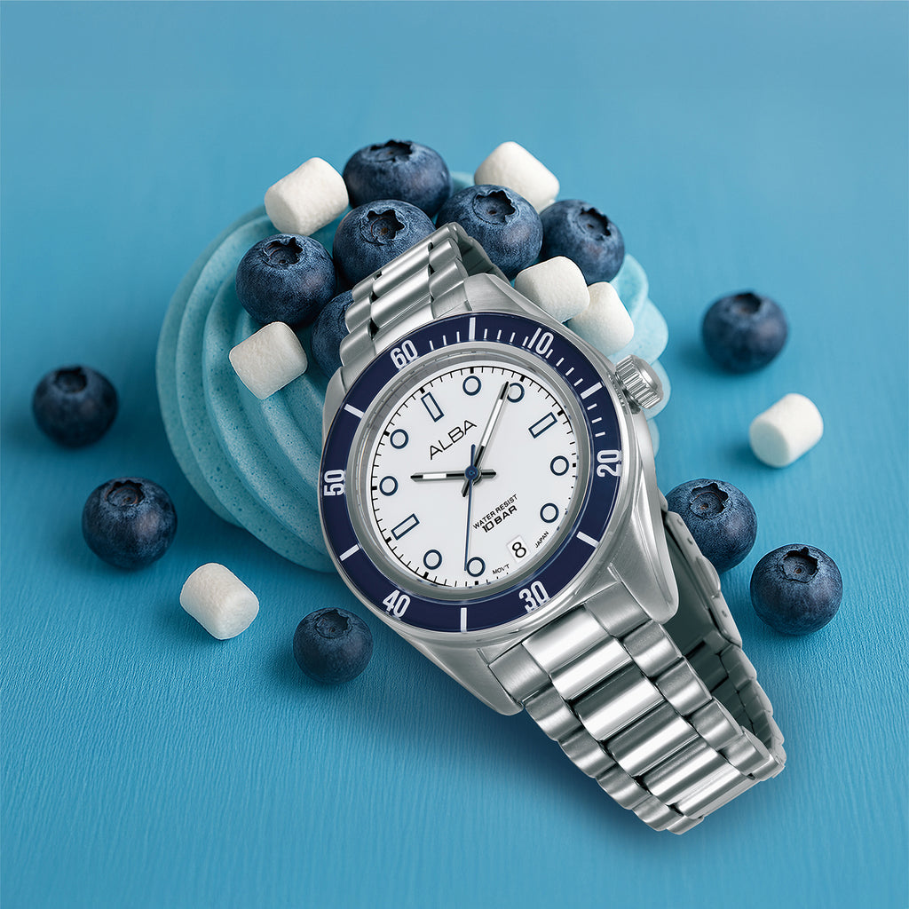 Active Women Quartz Silver Dial Analog Stainless Steel Watch AG8Q63X1