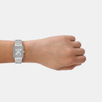 Women Quartz Mother Of Pearl Dial Analog Stainless Steel Watch AR11662