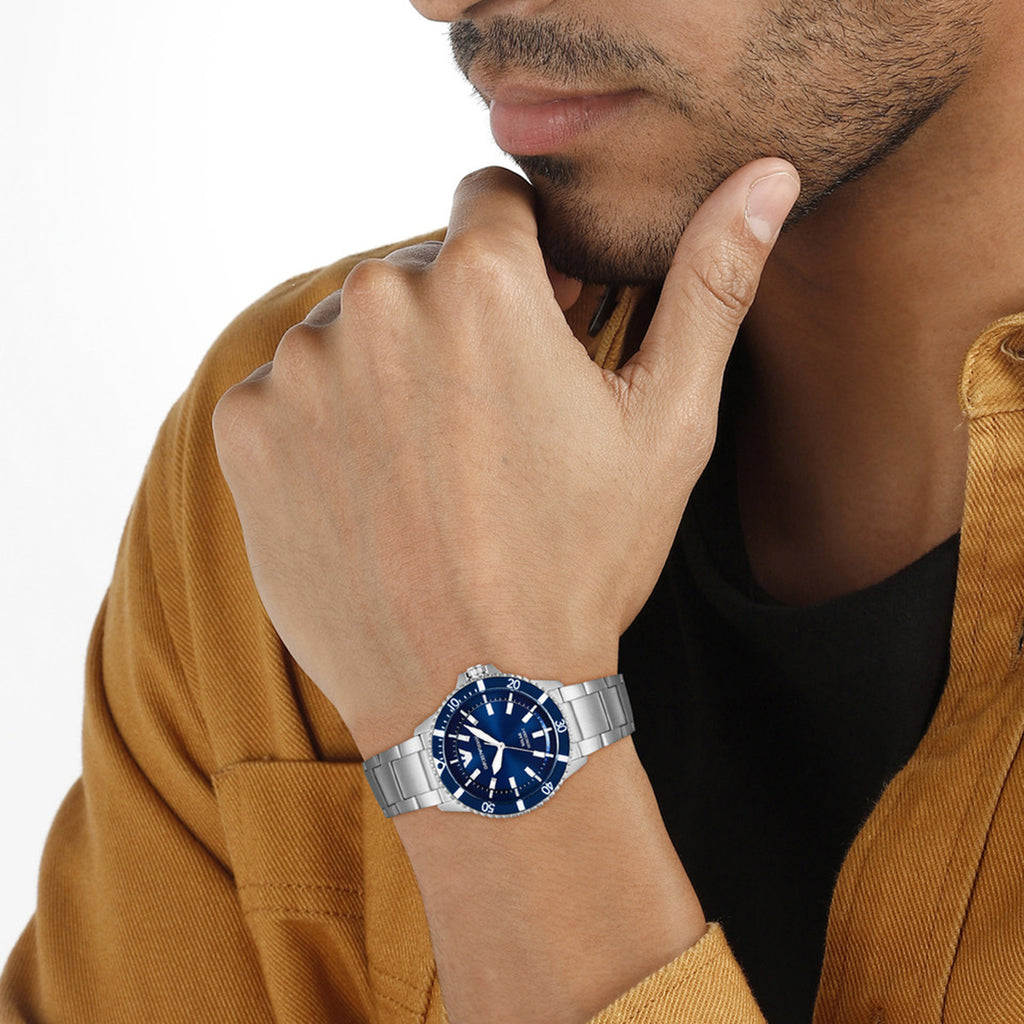 World Explorer Men Solar Blue Dial Analog Stainless Steel Watch AR11697