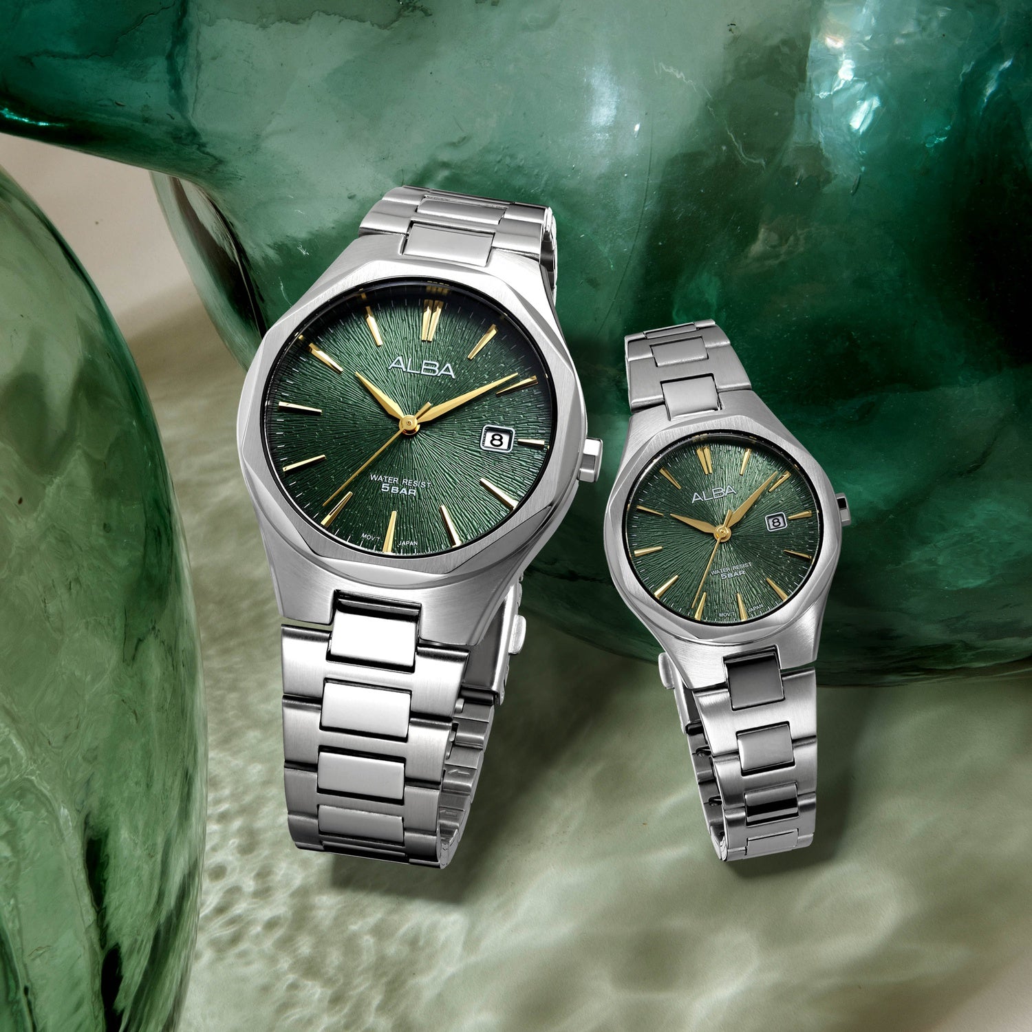 Men Quartz Green Dial Analog Stainless Steel Watch AS9U55X1