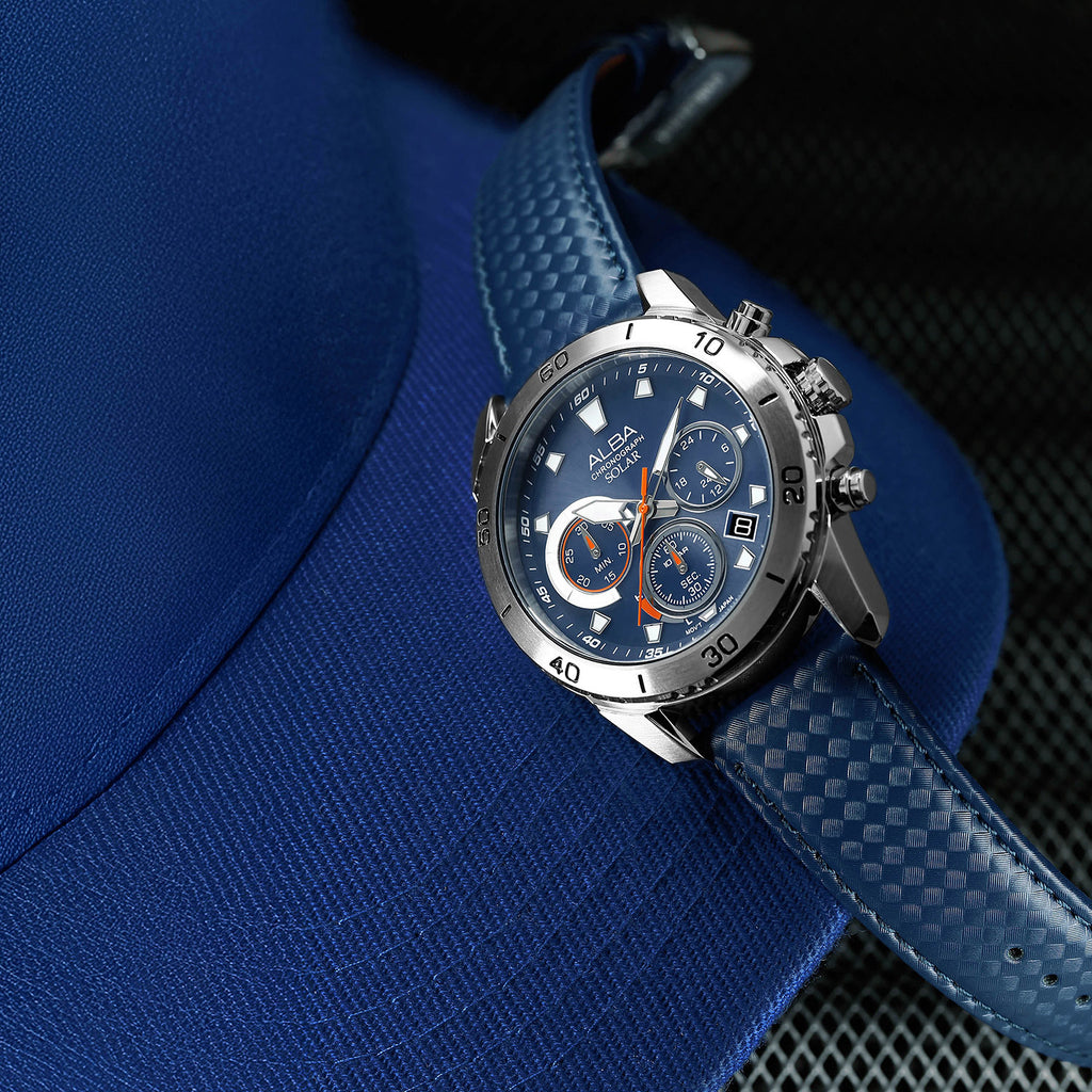 Men Quartz Blue Dial Analog Leather Watch AZ5017X1