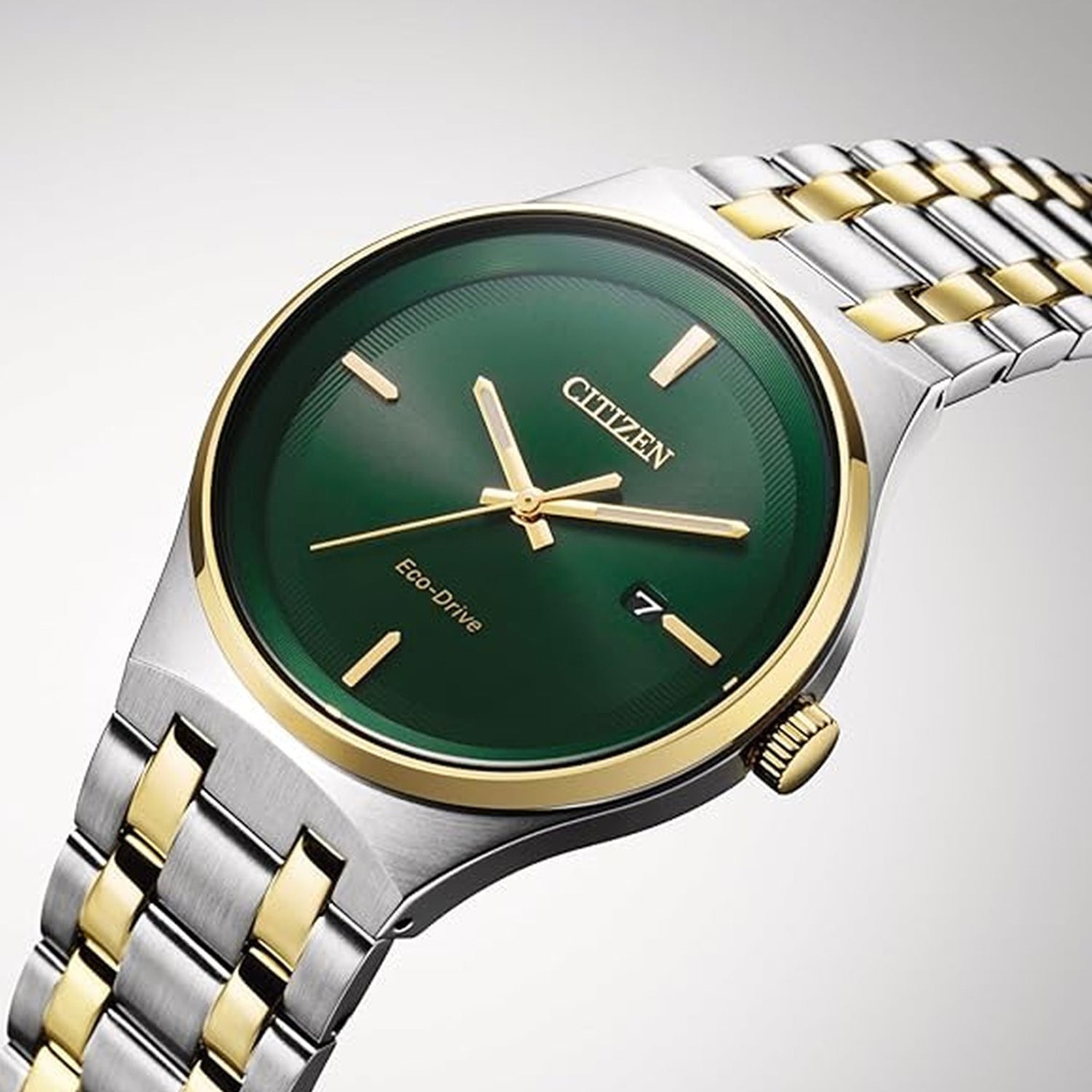 Axiom Men Quartz Green Dial Analog Stainless Steel Watch BM7654-57X