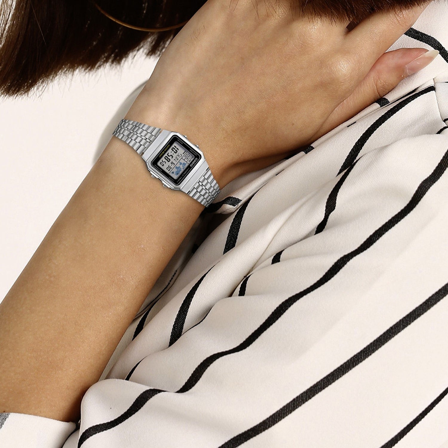 Vintage Unisex Quartz Black Dial Digital Stainless Steel Watch D133