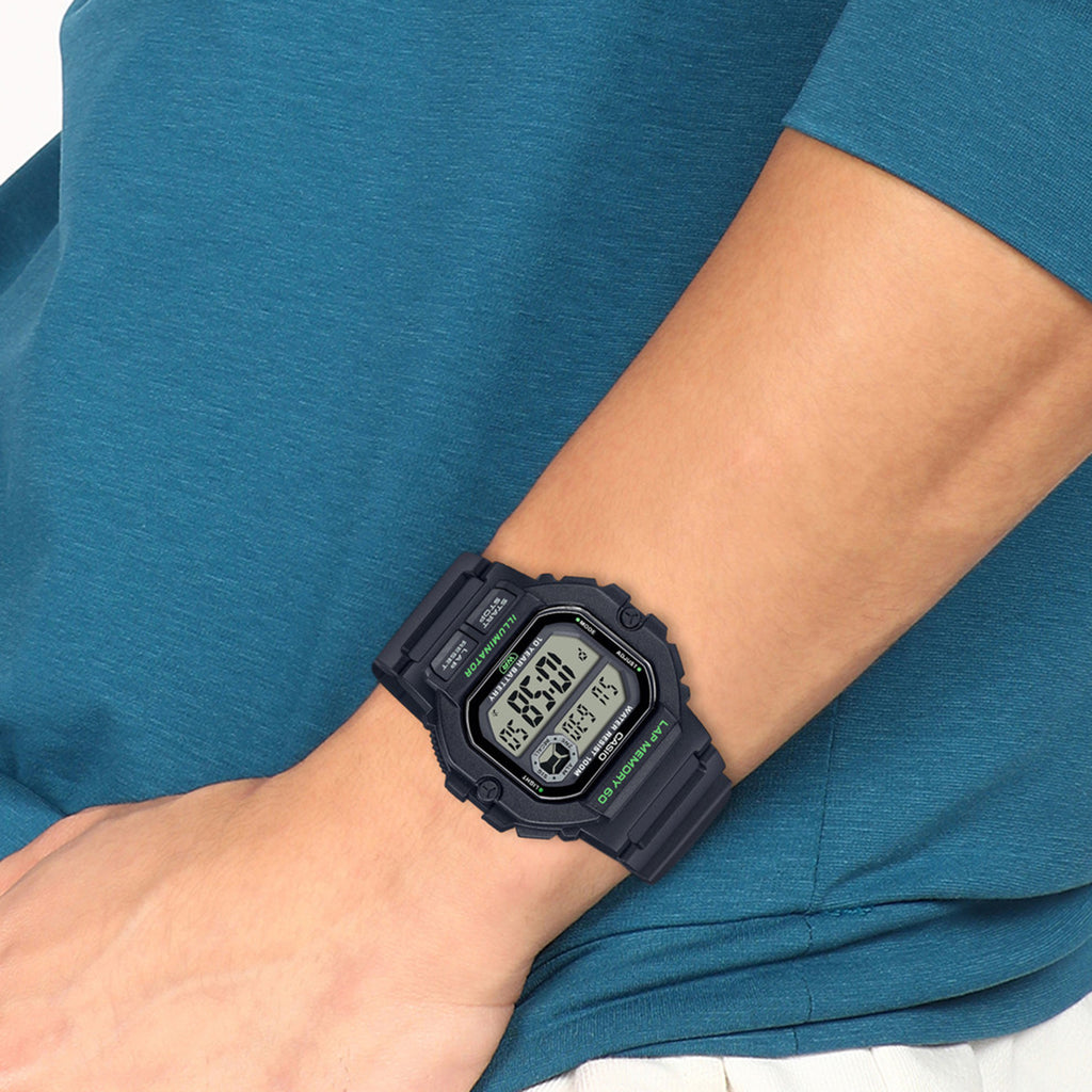 Youth Unisex Quartz Black Dial Digital Resin Watch D269