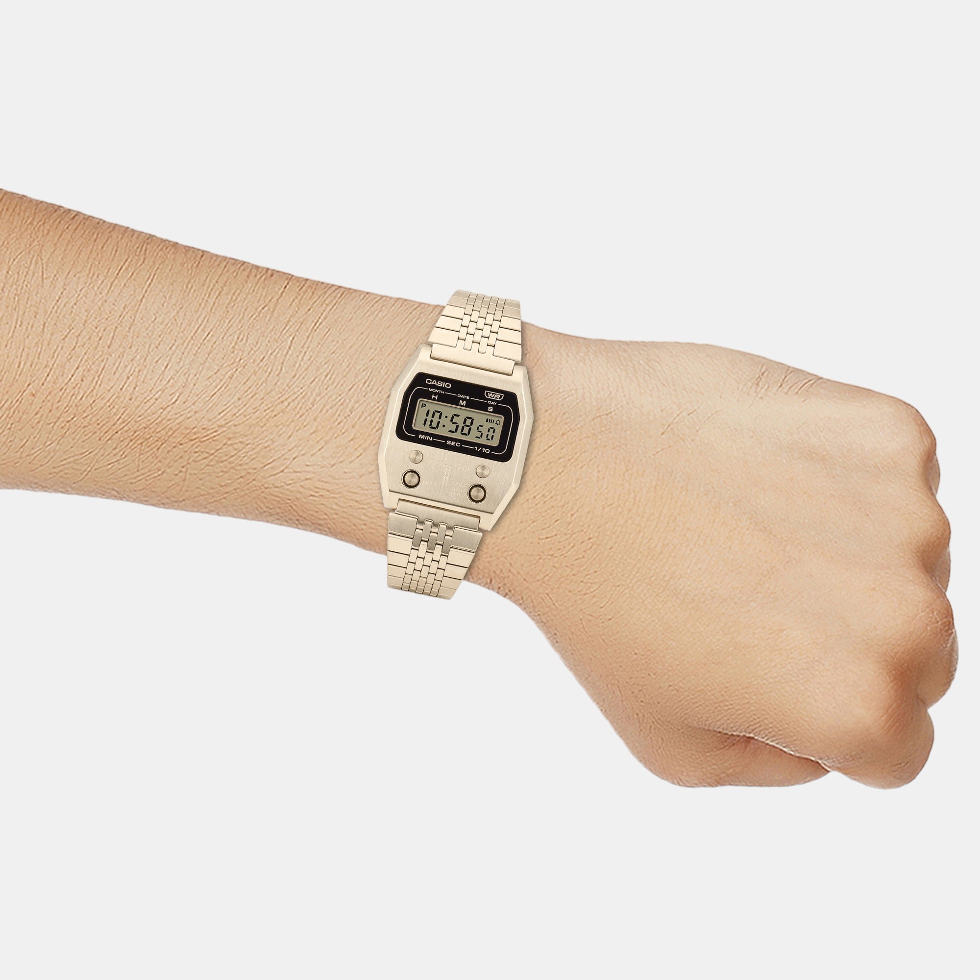 Casio 35 mm Gold Quartz watch