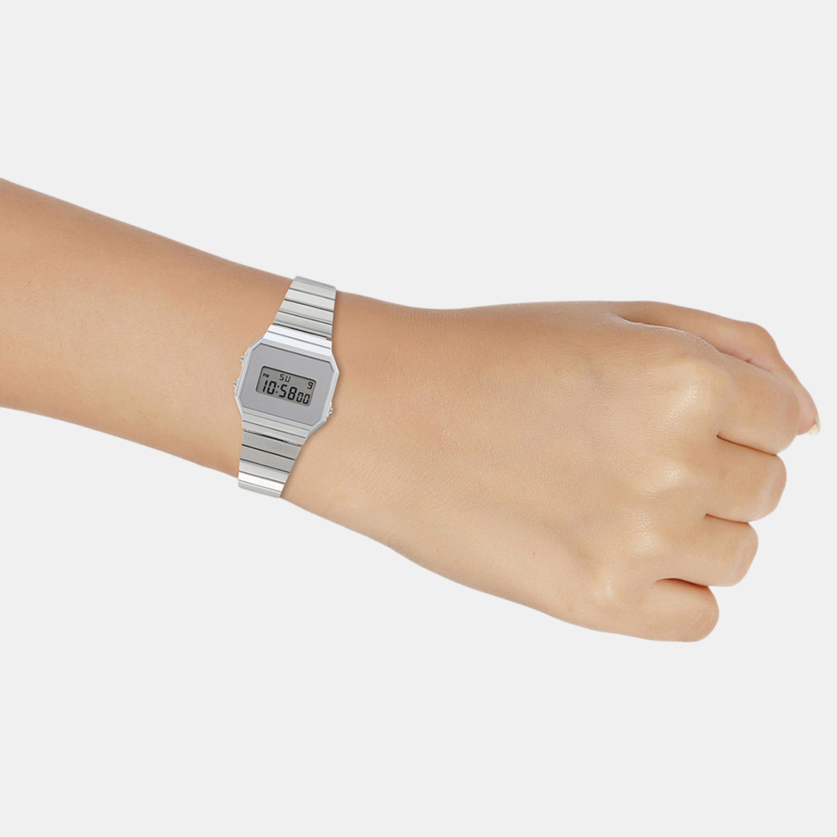 Vintage Unisex Quartz Silver Dial Digital Stainless Steel Watch D346