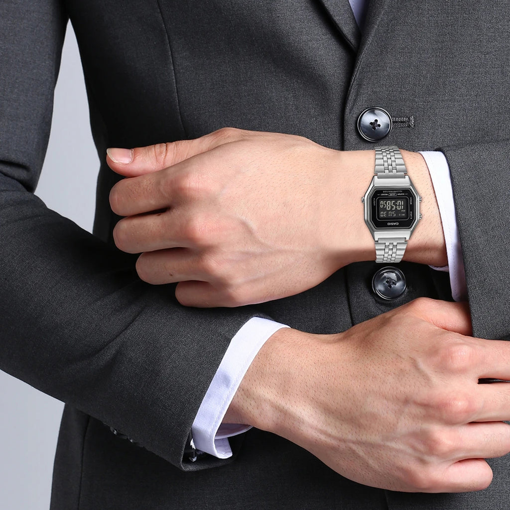 Vintage Women Quartz Black Dial Digital Stainless Steel Watch D408