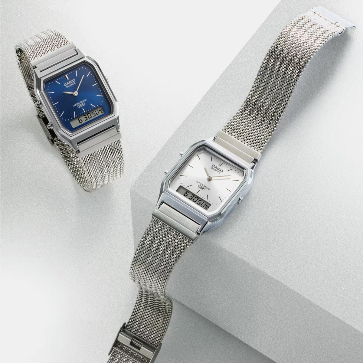 Vintage Unisex Quartz Blue Dial Analog-Digital Mesh Watch D417