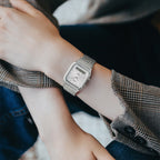 Vintage Unisex Quartz Silver Dial Analog-Digital Mesh Watch D418