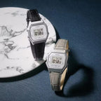 Classics Men Quartz Grey Dial Digital Leather Watch D424