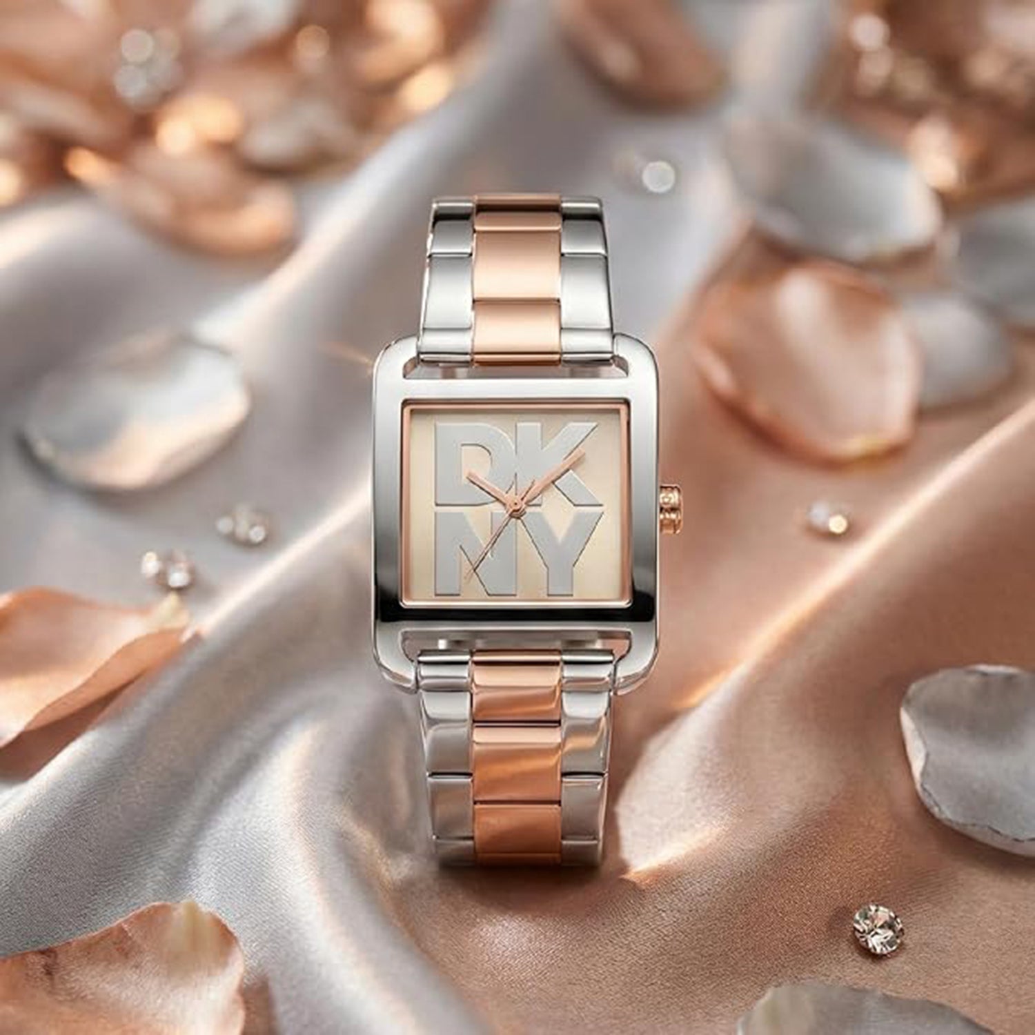 City Maxi Women Quartz Rose Gold Dial Analog Stainless Steel Watch DK1L001M0085