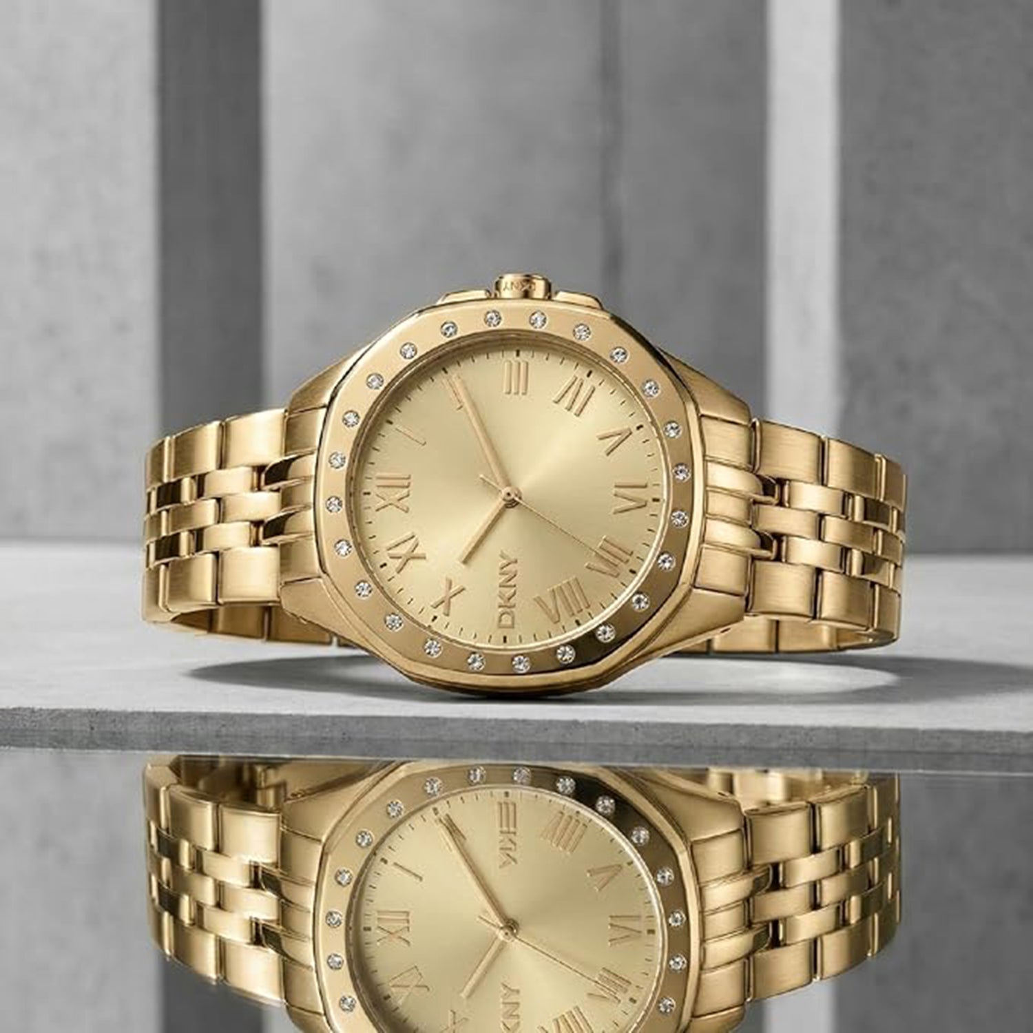 Brooklyn Maxi Women Quartz Champagne Dial Analog Stainless Steel Watch DK1L011M0045