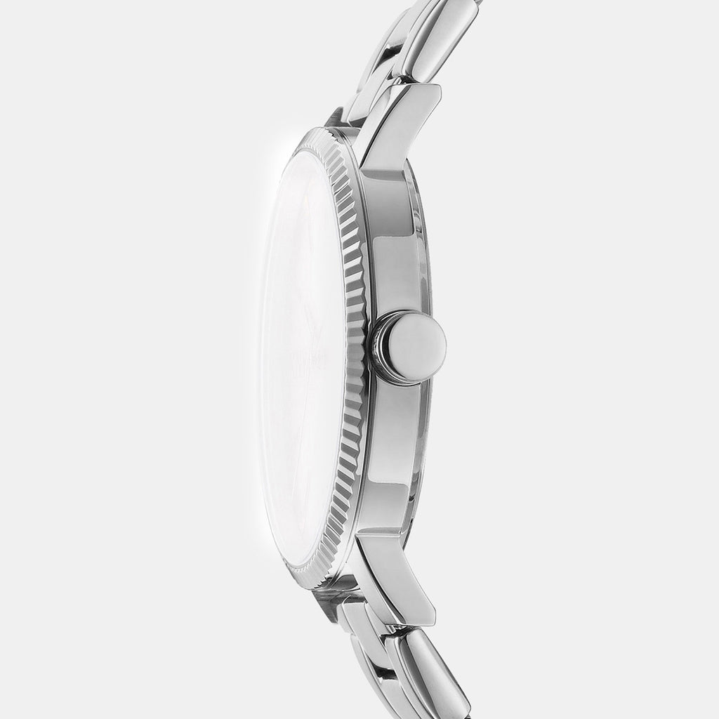 Soho Maxi Women Quartz Silver Dial Analog Stainless Steel Watch DK1L034M0035