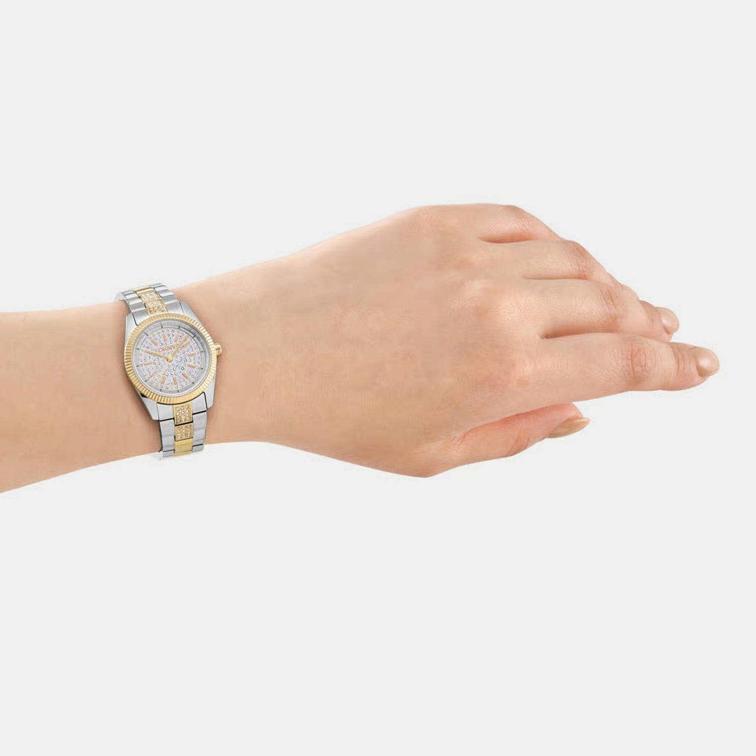 Women Quartz Silver Dial Analog Stainless Steel Watch DK1L148M0045