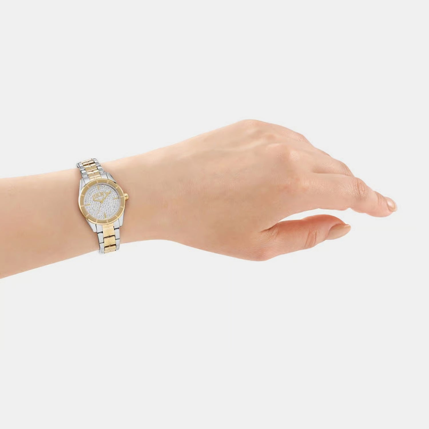 Women Quartz Silver Dial Analog Stainless Steel Watch DK1L169M0245