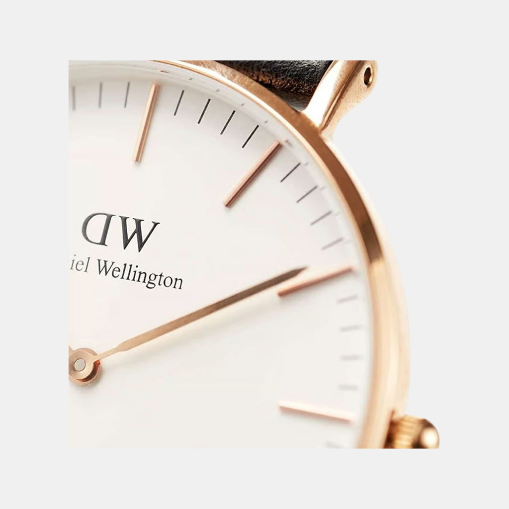 Classic Men Quartz White Dial Analog Stainless Steel Watch DW00100035K