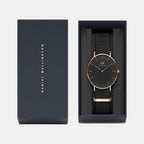 Classic Unisex Quartz Black Dial Analog Polyester Watch DW00100150