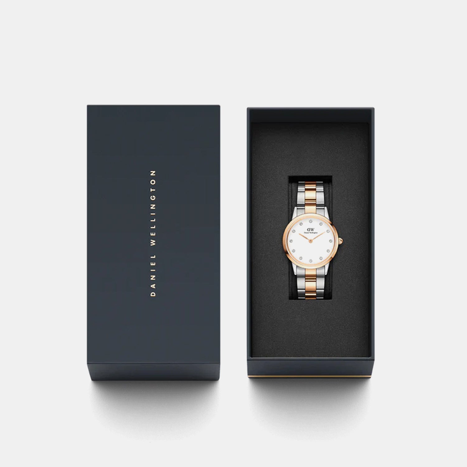 Iconic Women Quartz White Dial Analog Stainless Steel Watch DW00100359