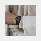 Iconic Women Quartz Black Dial Analog Stainless Steel Watch DW00100415