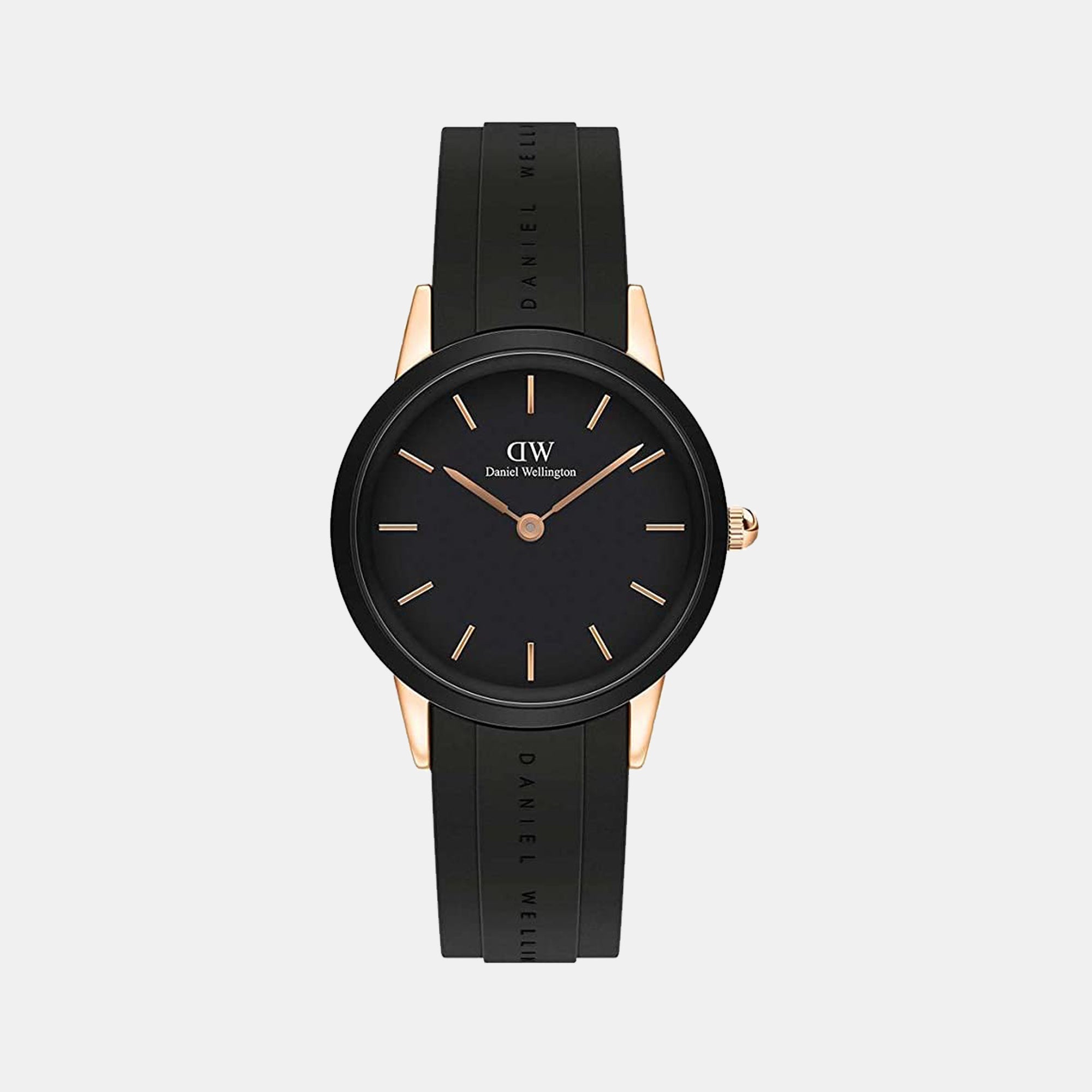 Daniel Wellington Round Black Analog watch