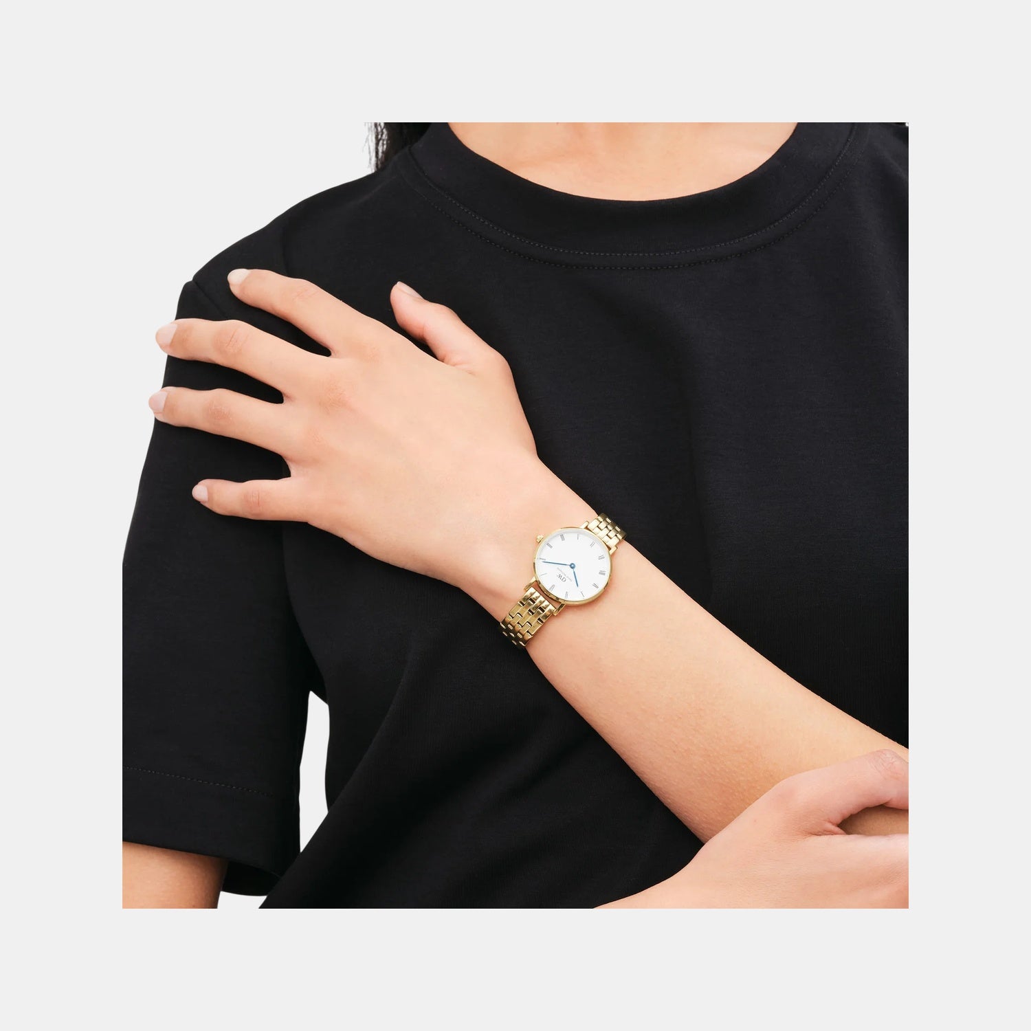 Petite Roman Numerals Women Quartz White Dial Analog Stainless Steel Watch DW00100682K