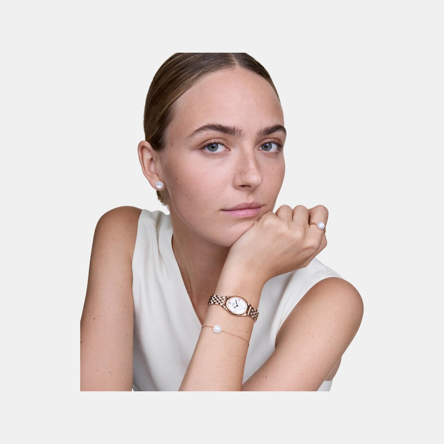 Oval Mini Women Quartz White Dial Analog Stainless Steel Watch DW00100805K