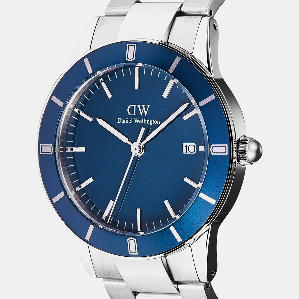 Men Quartz Blue Dial Analog Steel Watch DW00100820