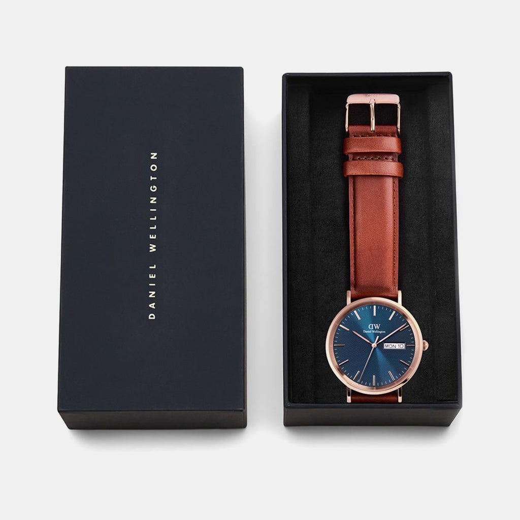 Classic Men Quartz Blue Dial Analog Leather Watch DW00100830K