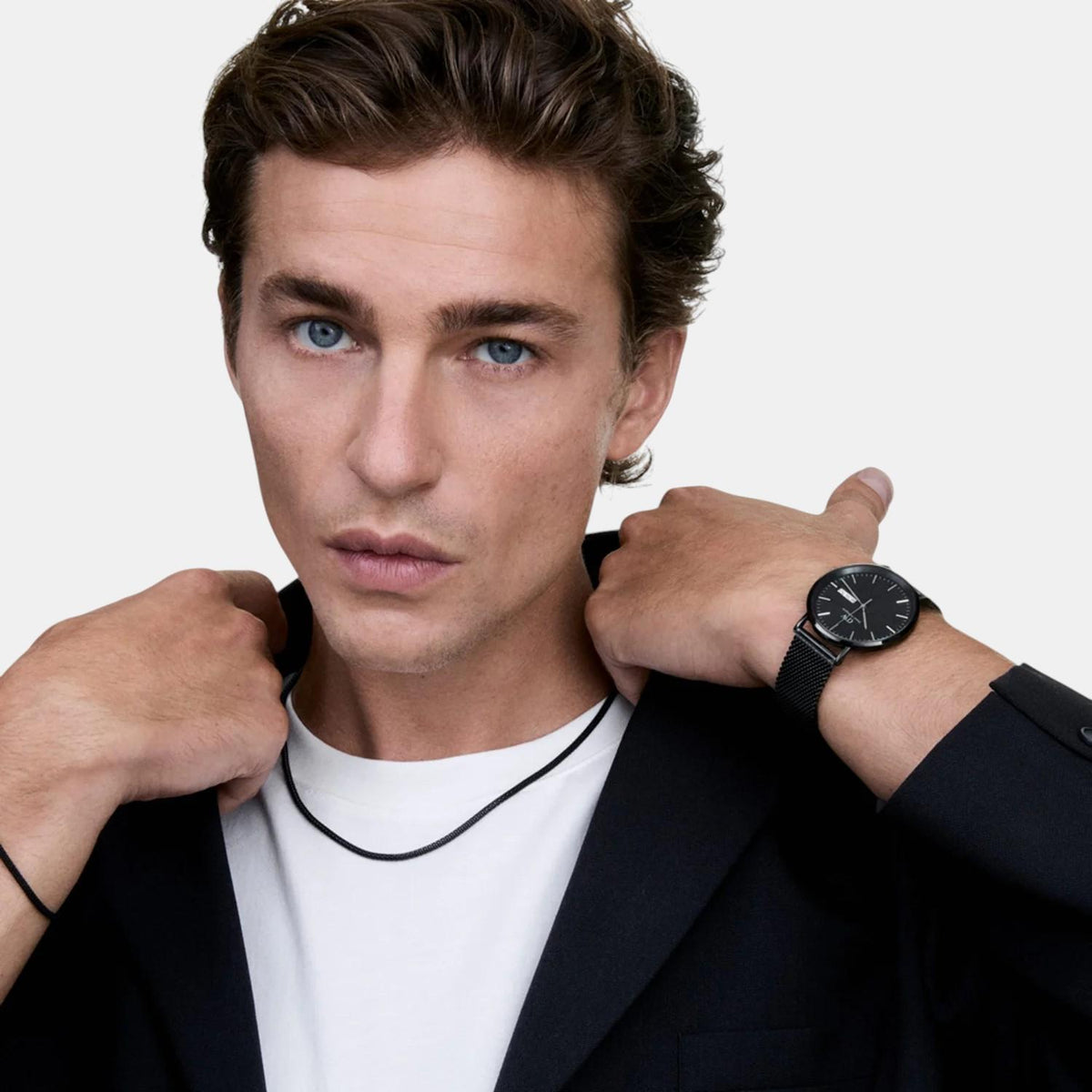 Classic Men Quartz Black Dial Analog Mesh Watch DW00100831K
