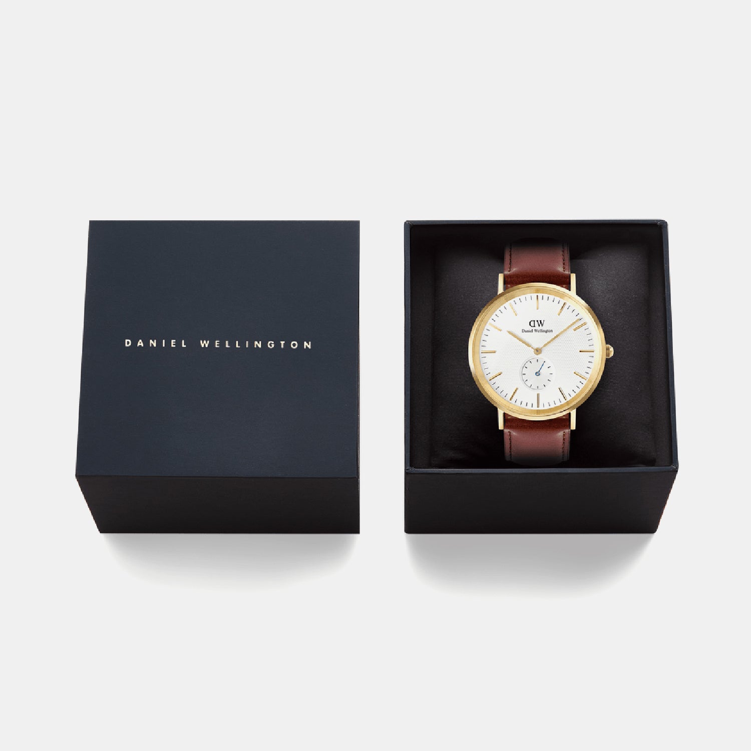 Men Quartz Beige Dial Analog Leather Watch DW00100869K
