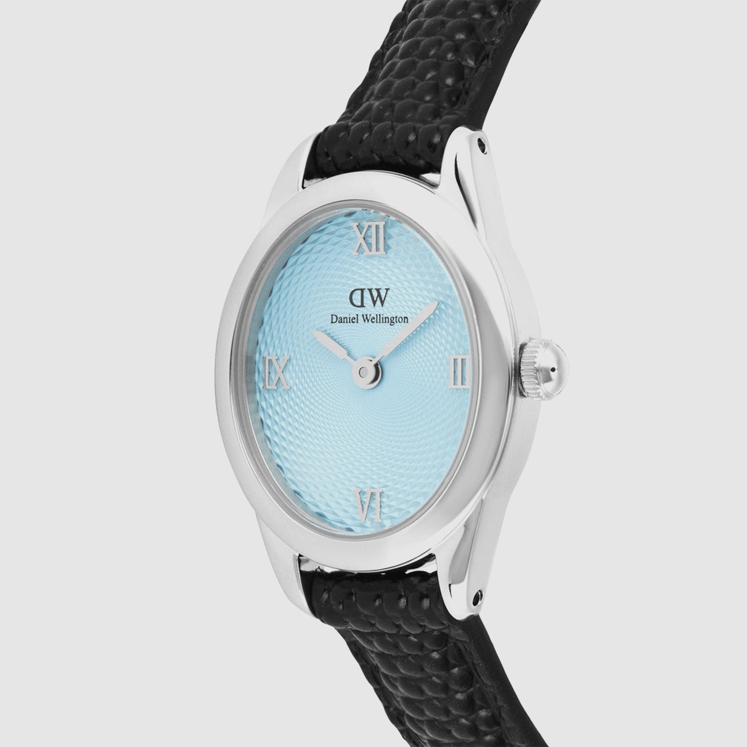 Ophelia Women Quartz Blue Dial Analog Leather Watch DW00100896