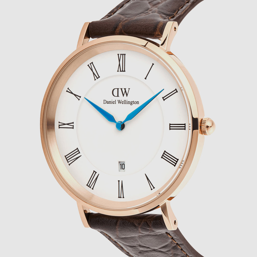 Classic Men Quartz White Dial Analog Leather Watch DW00100913K