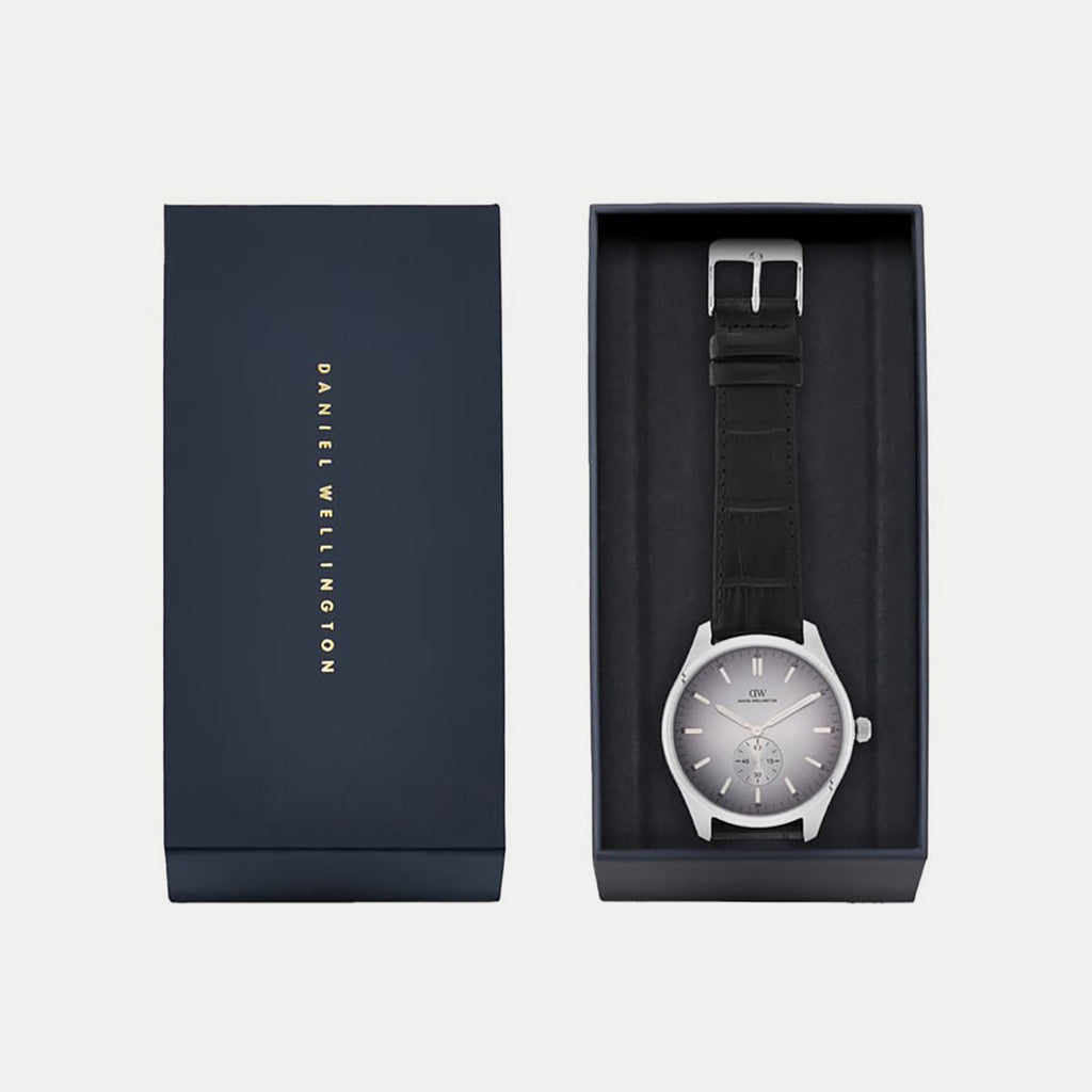 Men Quartz Grey Dial Analog Leather Watch DW0DG1602