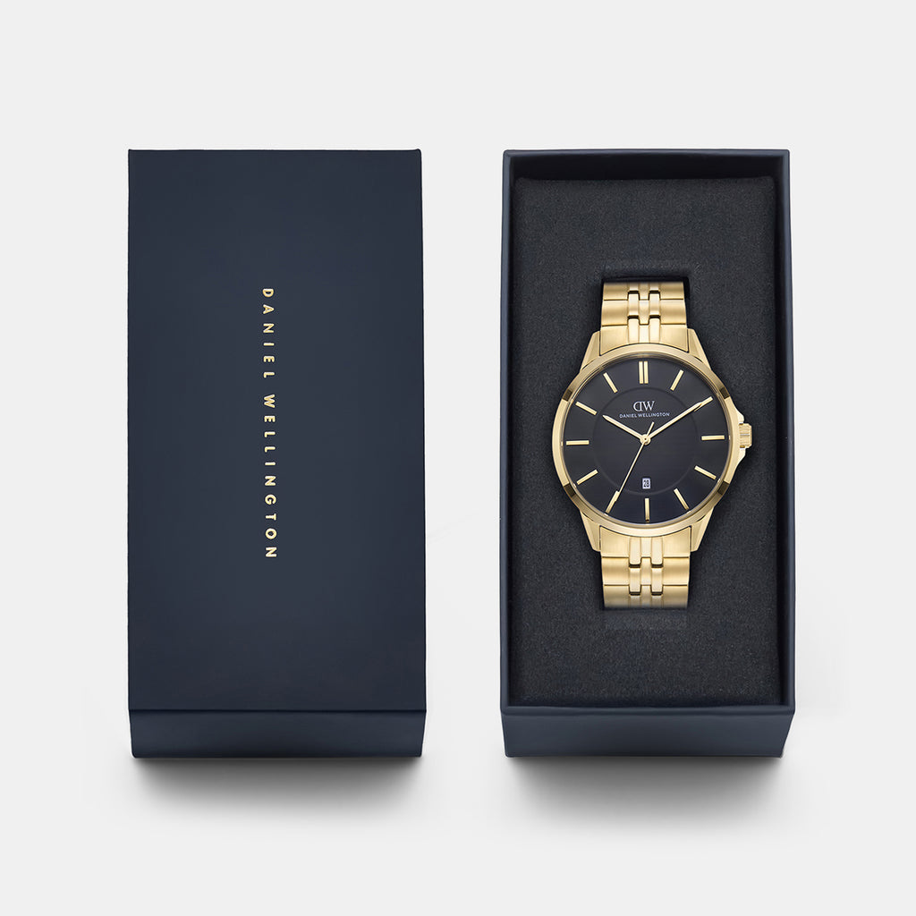 Men Quartz Black Dial Analog Stainless Steel Watch DW0DG1701